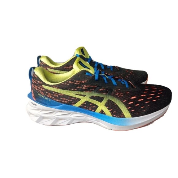 ASICS  NOVABLAST 2 Running  Shoes Men\'s Size 13 Sneakers Black Multicolor main image 5